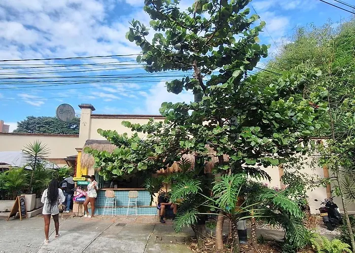 Yolo Hostel Medellin
